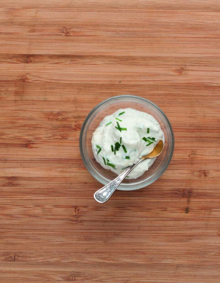 Easy-Horseradish-Sauce