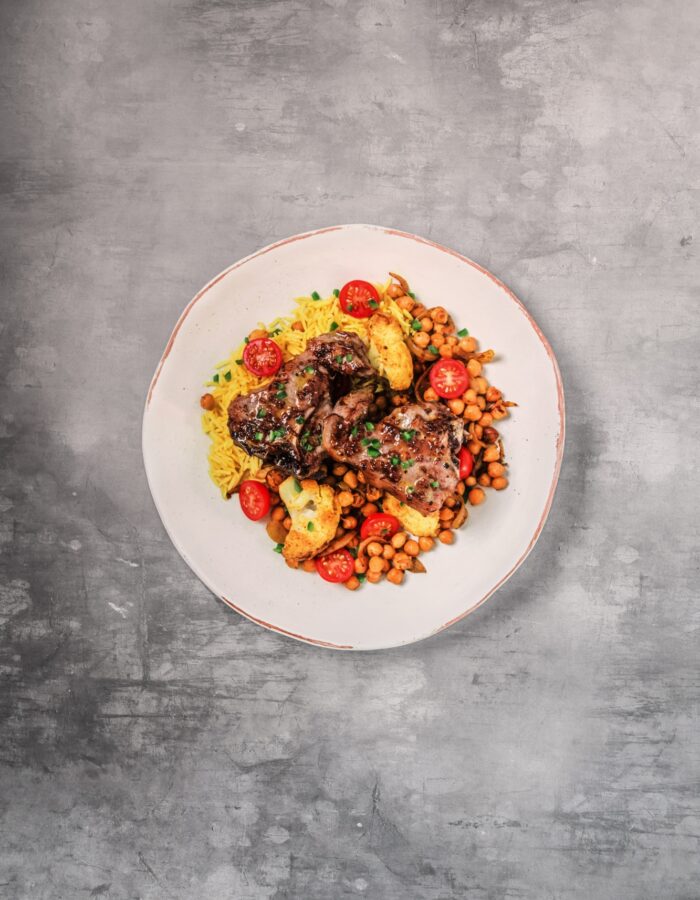 QMS0011_AutumnCampaign_Recipes_TrayBakeMustardAndMangoScotchLambChops